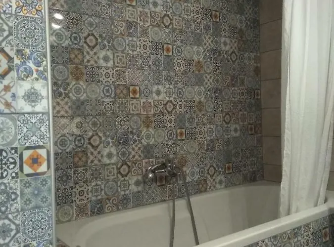 Lägenhet Zaza Kavala